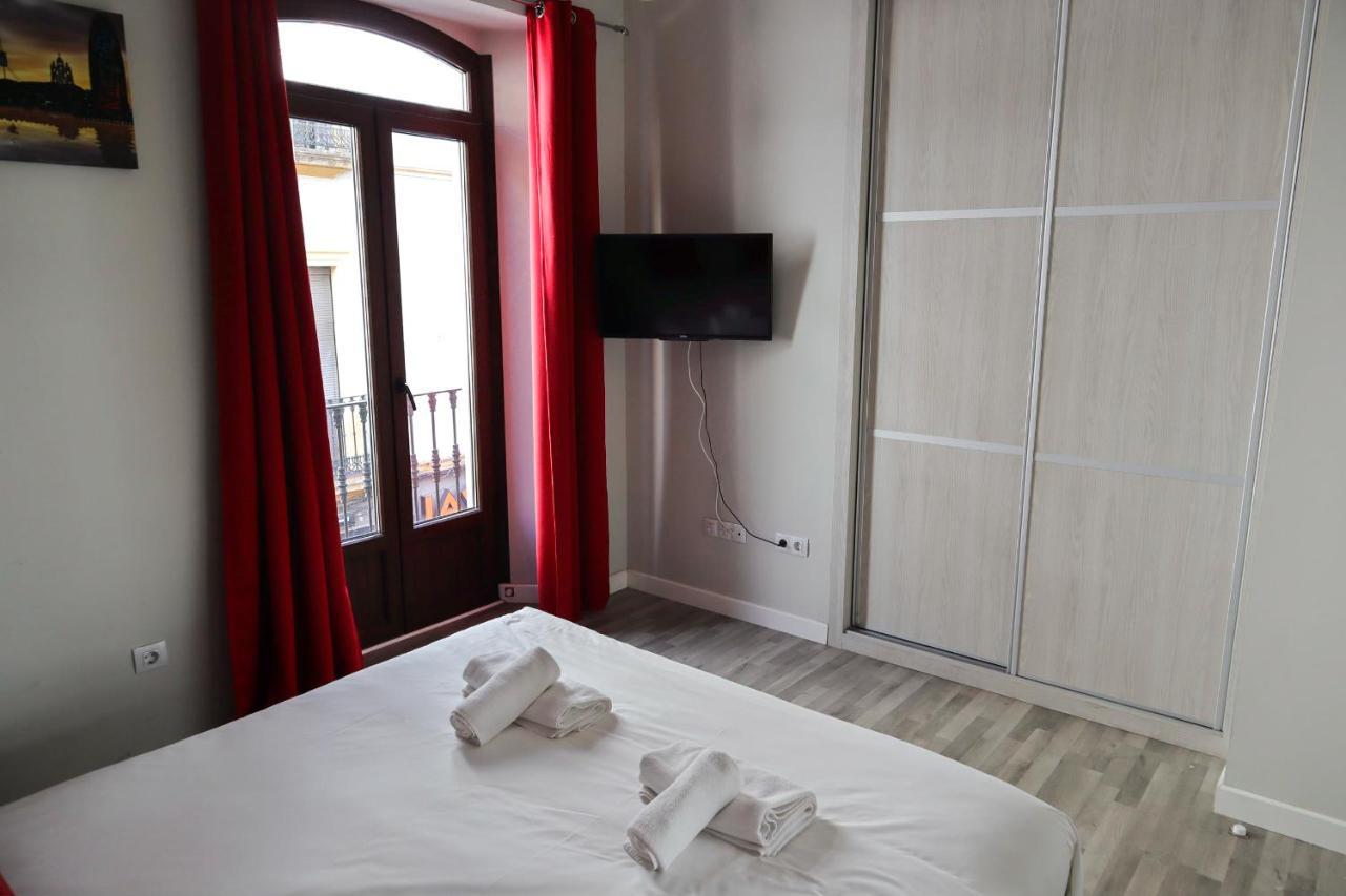Triana Dreams Apartment Seville